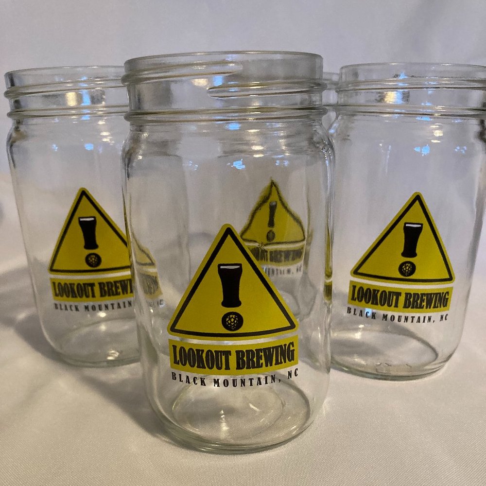 Set of 4 Lookout Brewing Pint Glasses. NWOT.